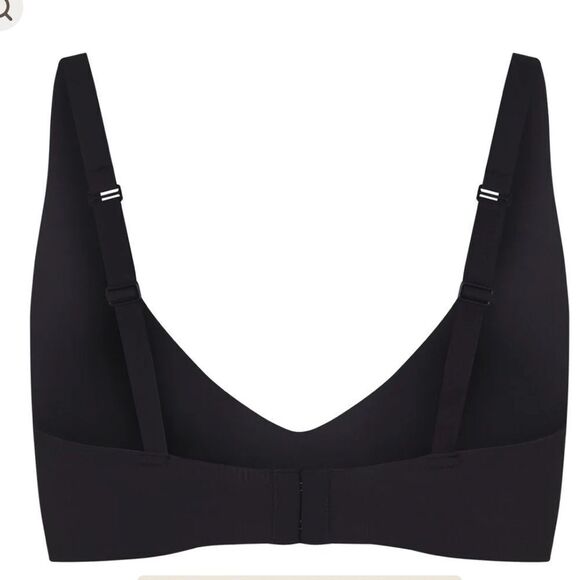 SKIMS PLUNGE BRA ONYX SMALL NWT IN PACKAGING - Picture 5 of 7